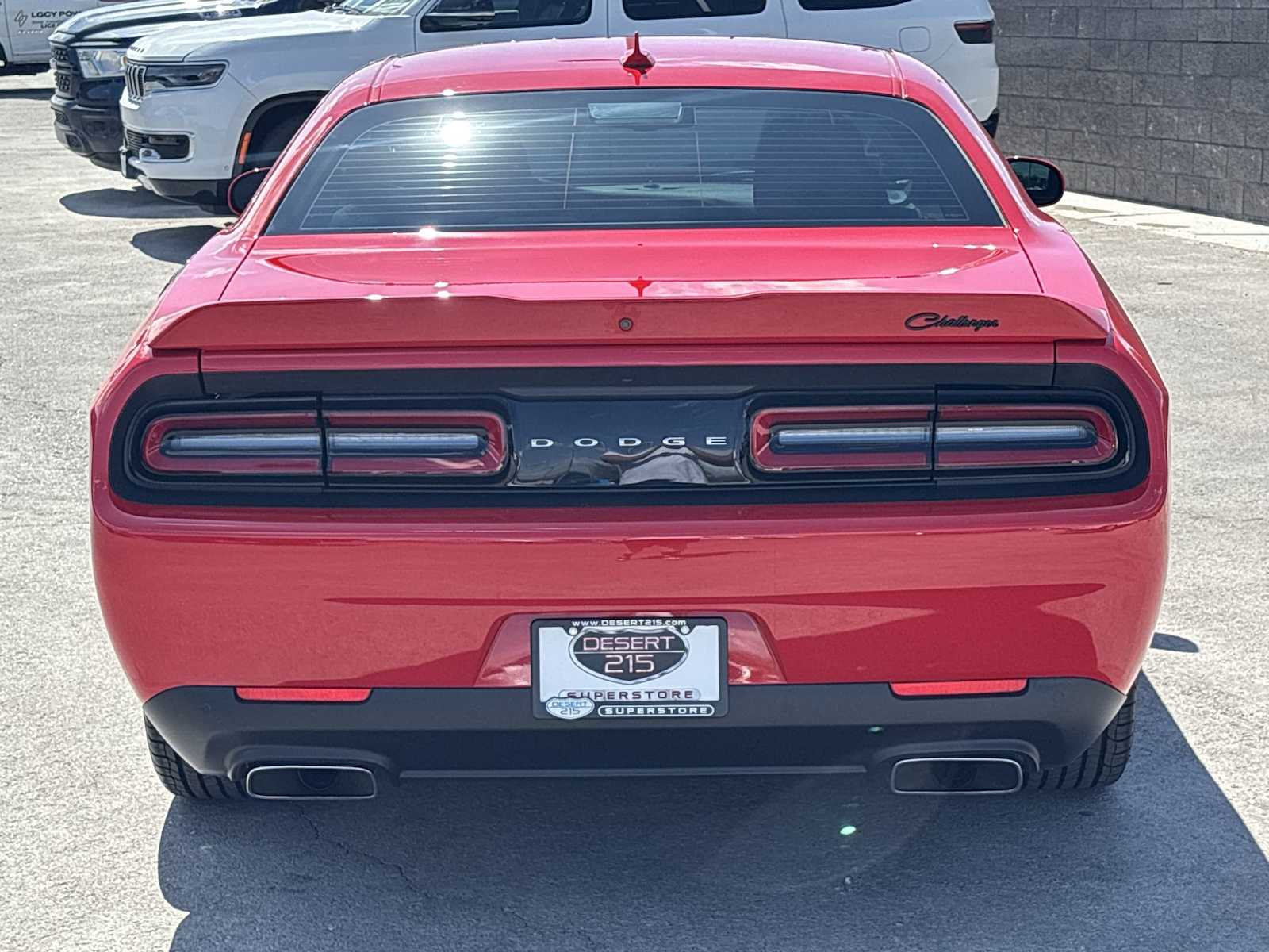 2022 Dodge Challenger R/T photo 8