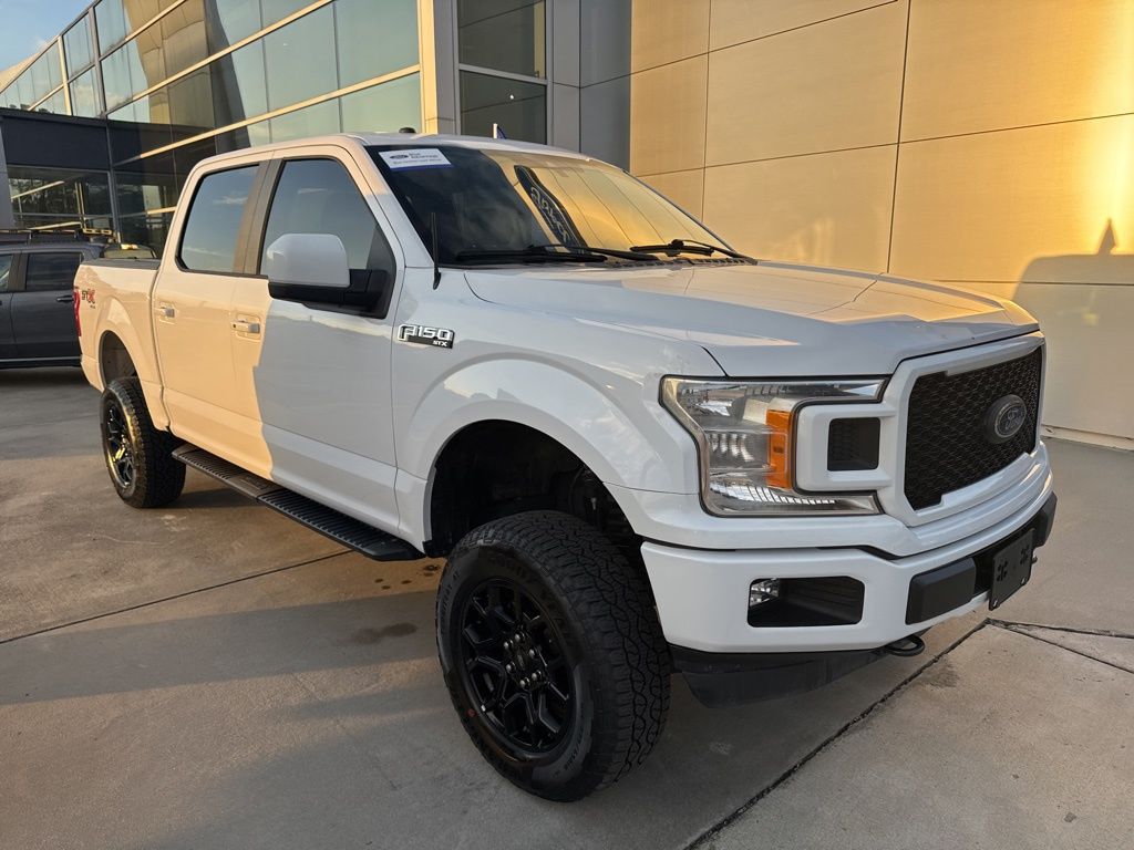 2019 Ford F-150 XL's photo