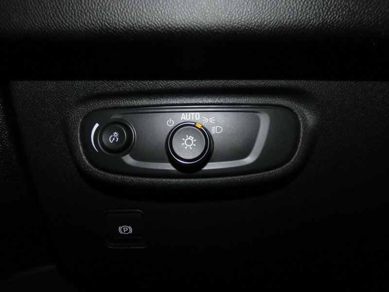 2024 Gmc Terrain SLE photo 13