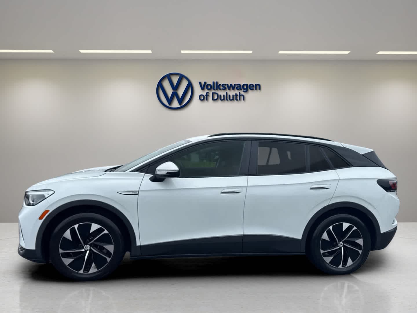 Certified 2021 Volkswagen ID.4 PRO with VIN WVGRMPE25MP030165 for sale in Hermantown, Minnesota