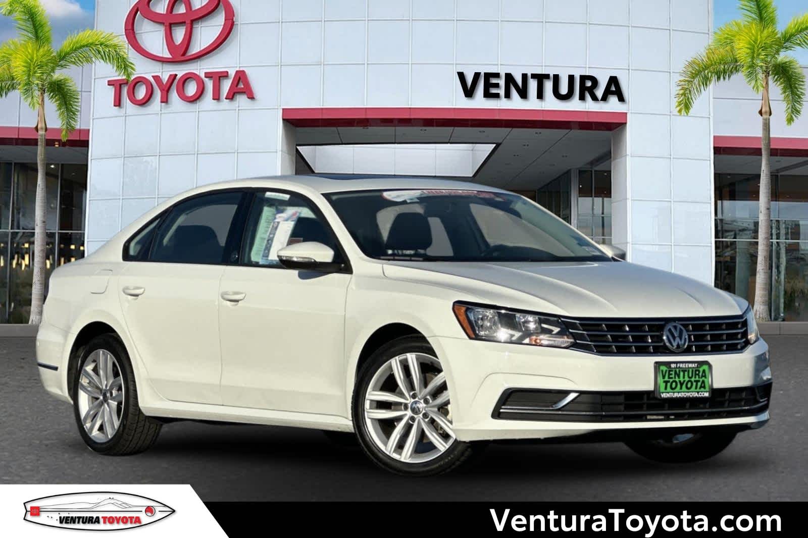 2019 Volkswagen Passat Wolfsburg Edition's photo