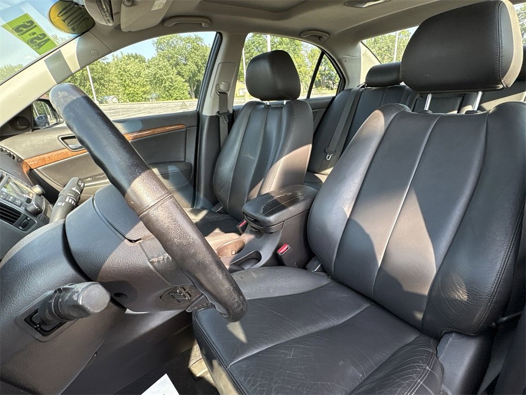 2010 Hyundai Sonata Limited photo 11