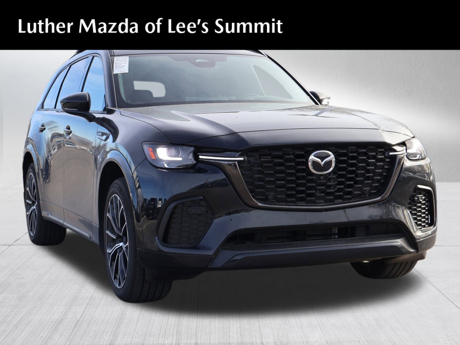 2025 Mazda CX-70 Premium Package's photo