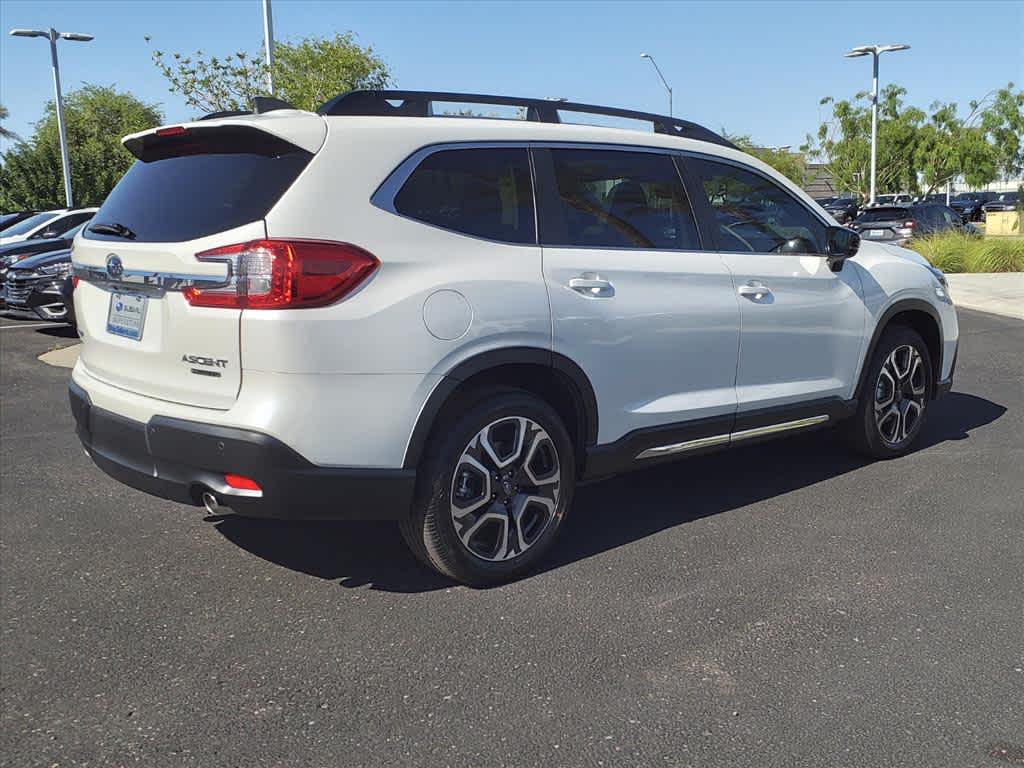 2025 Subaru Ascent Limited photo 4