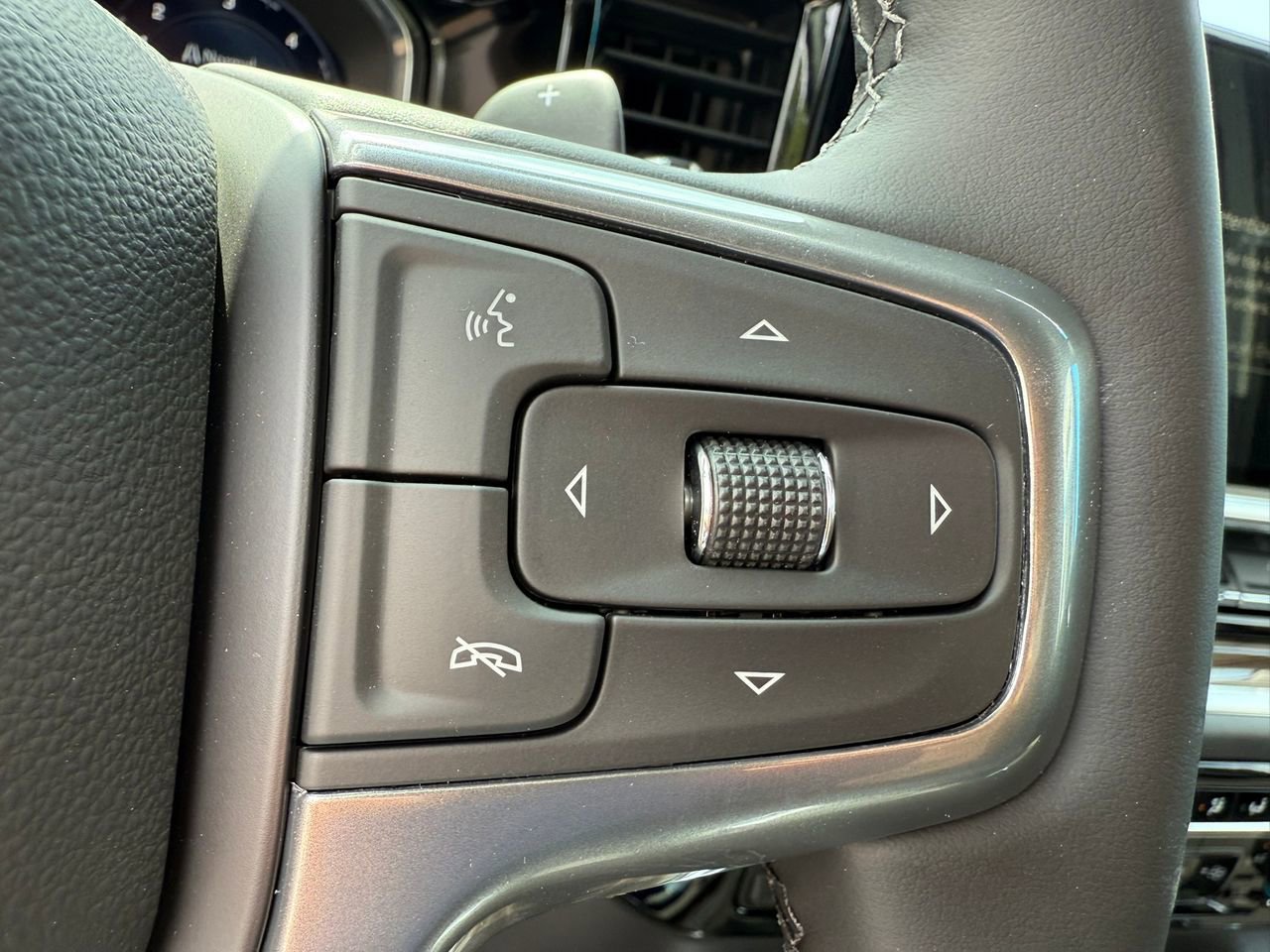 2025 Chevrolet Silverado 1500 LT Trail Boss photo 16