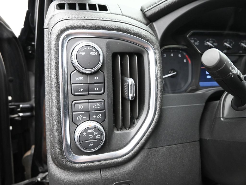 2020 Gmc Sierra 2500 HD SLT photo 13