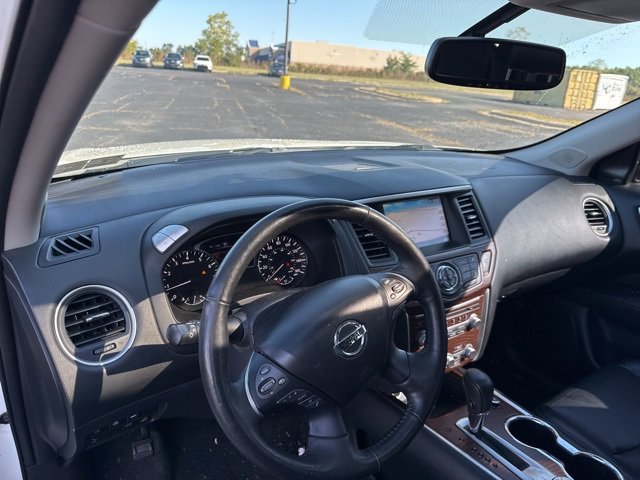 2019 Nissan Pathfinder Platinum photo 8