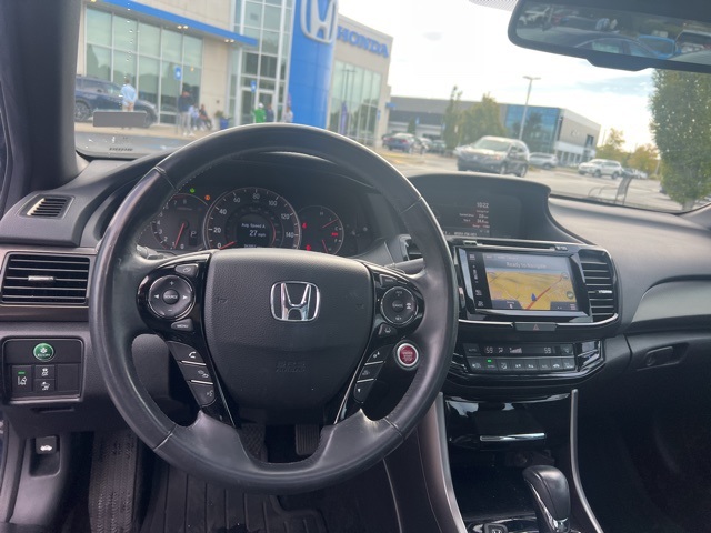 2017 Honda Accord EX-L V6 photo 18