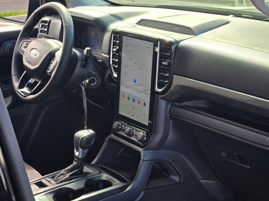 2025 Ford Ranger XLT photo 7