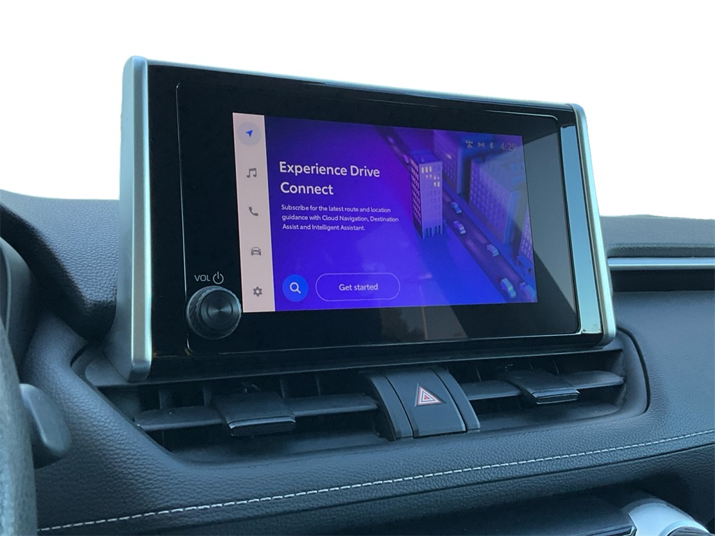 2023 Toyota RAV4 XLE photo 9