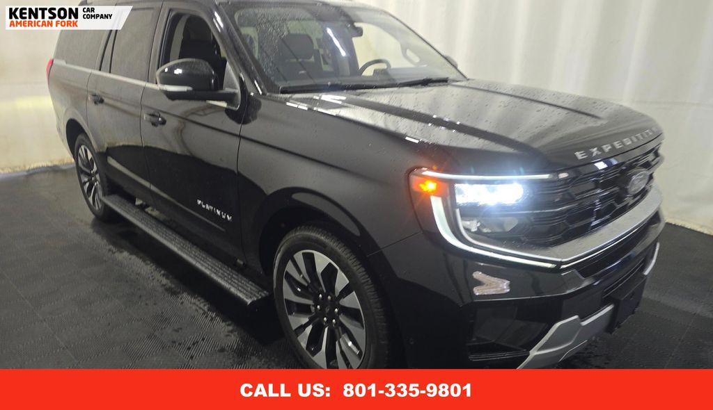 2025 Ford Expedition MAX Platinum photo 2