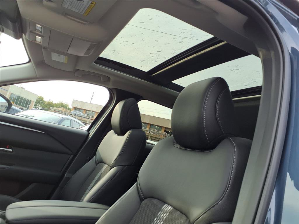 2025 Mazda CX-50 2.5 S Premium photo 15