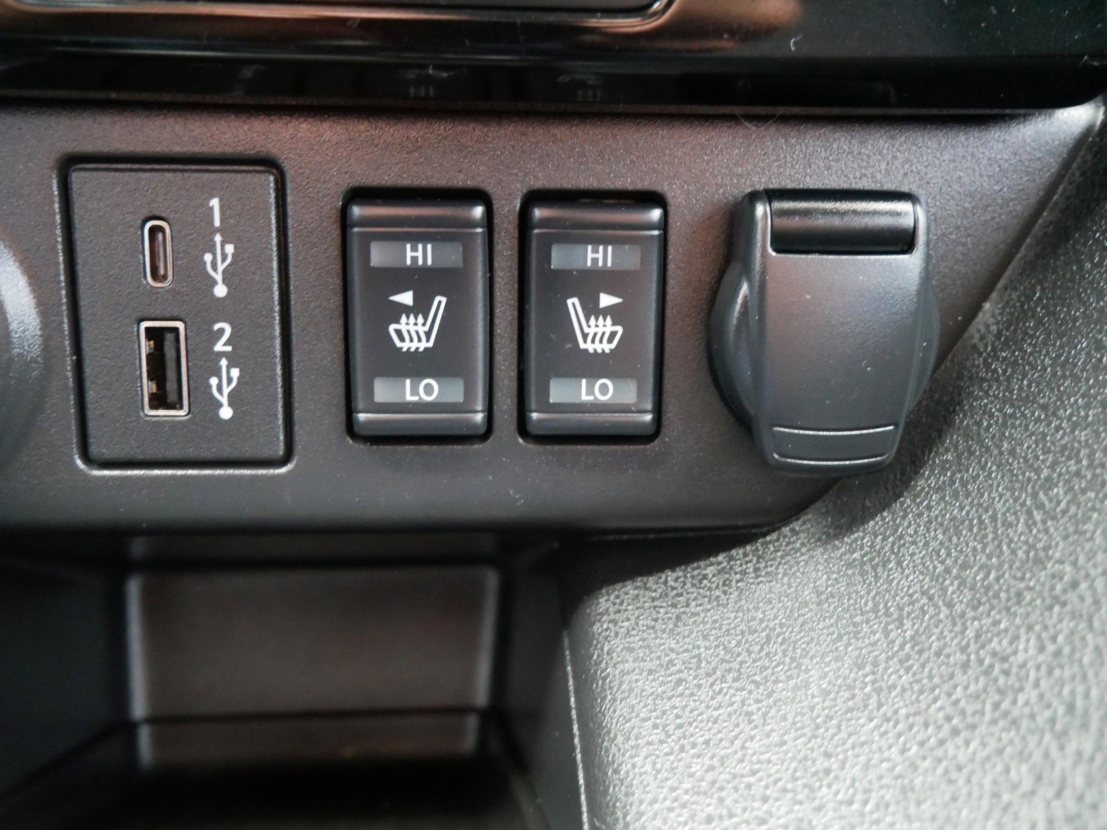 2024 Nissan Leaf SV Plus photo 22