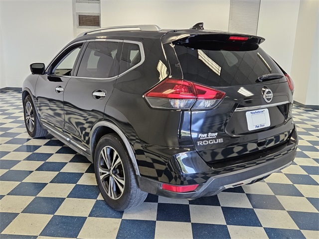 2018 Nissan Rogue SL photo 10