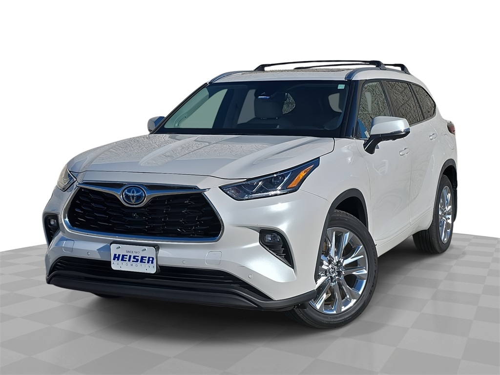 2024 Toyota Highlander Limited's photo