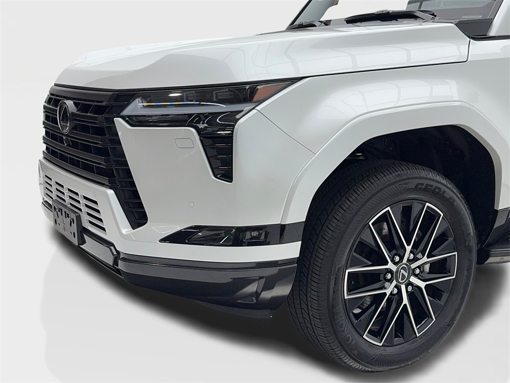 2024 Lexus GX 550 Premium photo 3