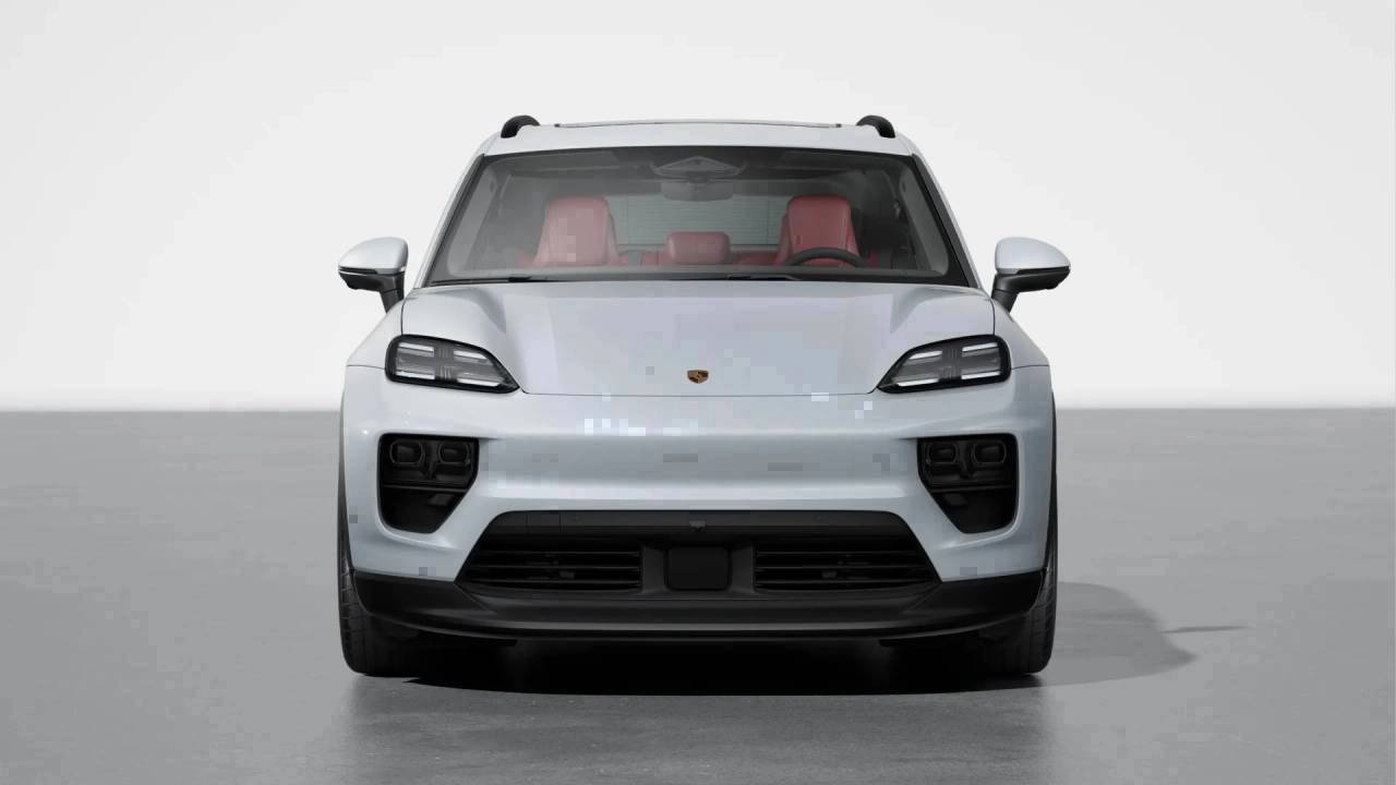 2025 Porsche Macan 4 Electric photo 9