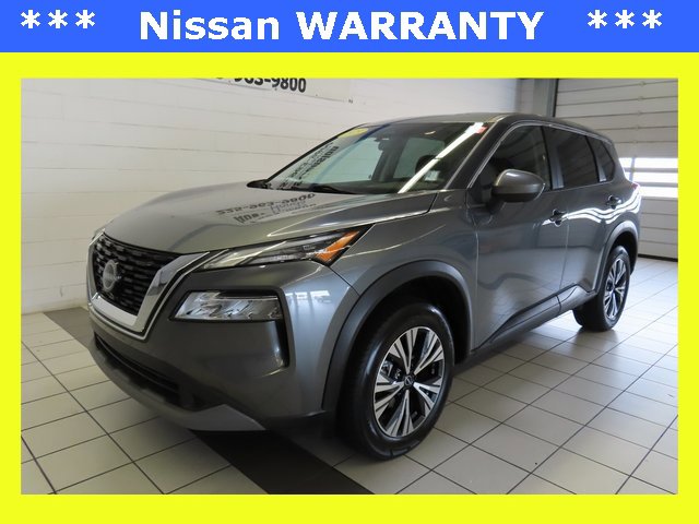 2023 Nissan Rogue SV's photo