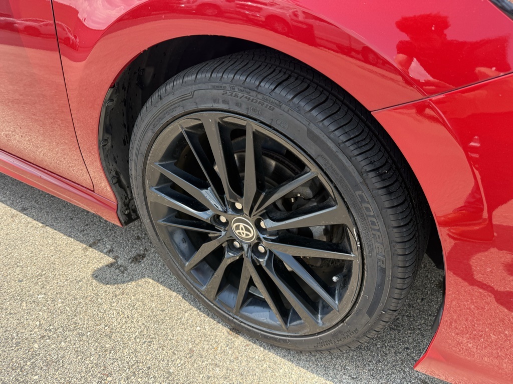 2021 Toyota Camry XSE photo 3