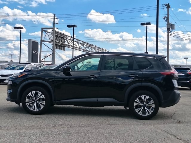 2023 Nissan Rogue SV photo 12