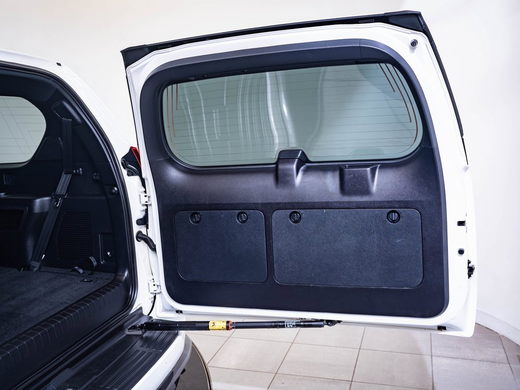 2021 Lexus GX 460 Luxury photo 32