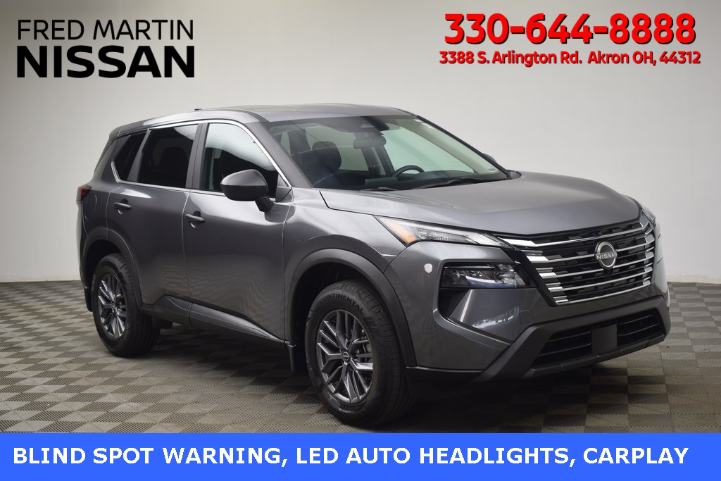 2024 Nissan Rogue S's photo