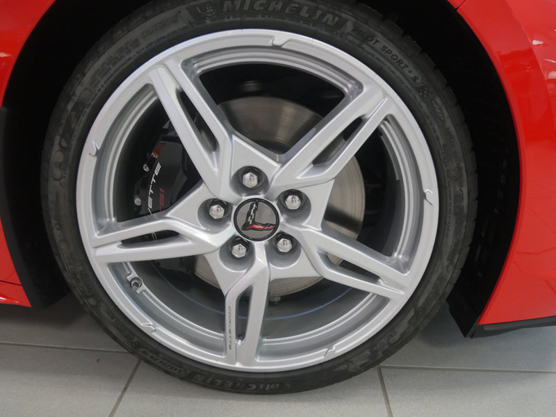2024 Chevrolet Corvette Stingray 2LT photo 8