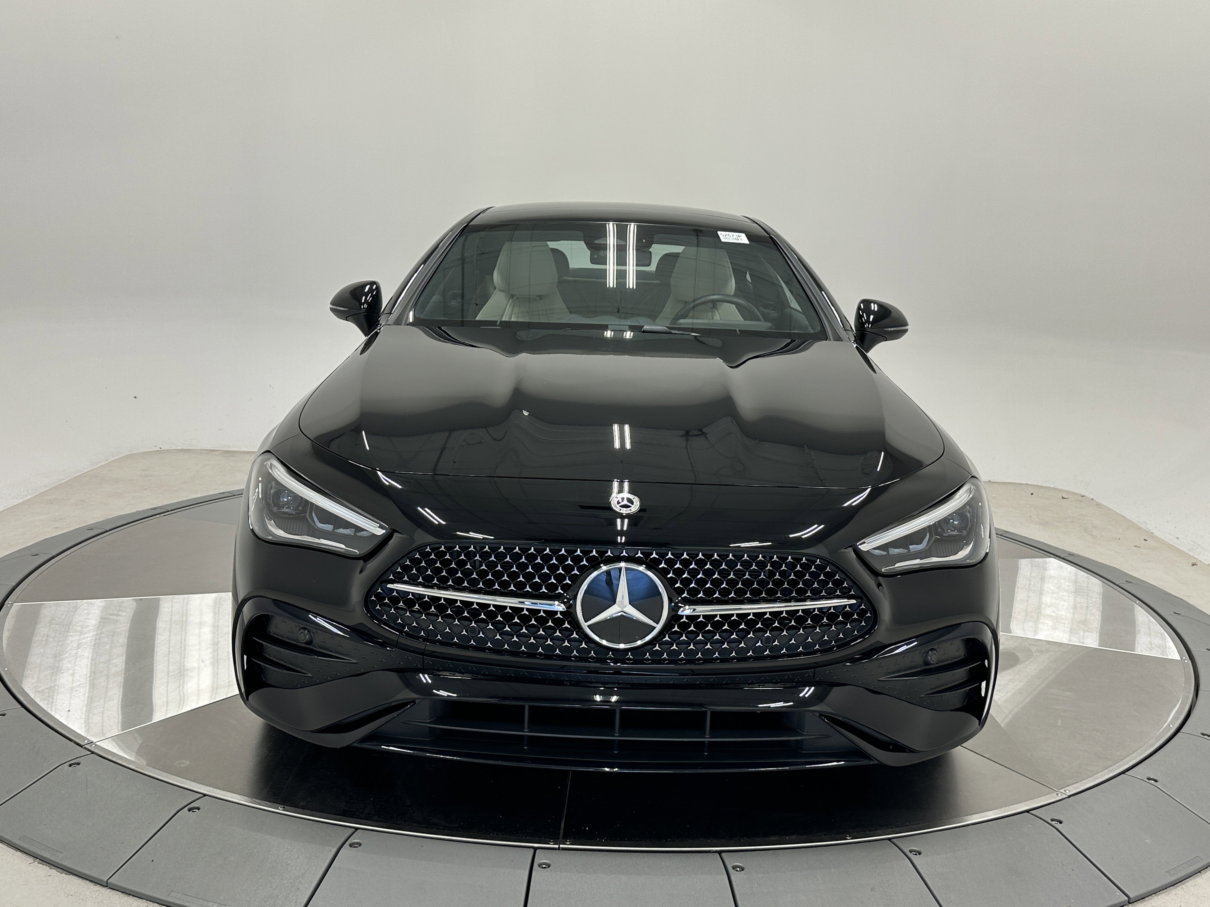 2024 Mercedes Benz CLE 4MATIC 300 photo 2