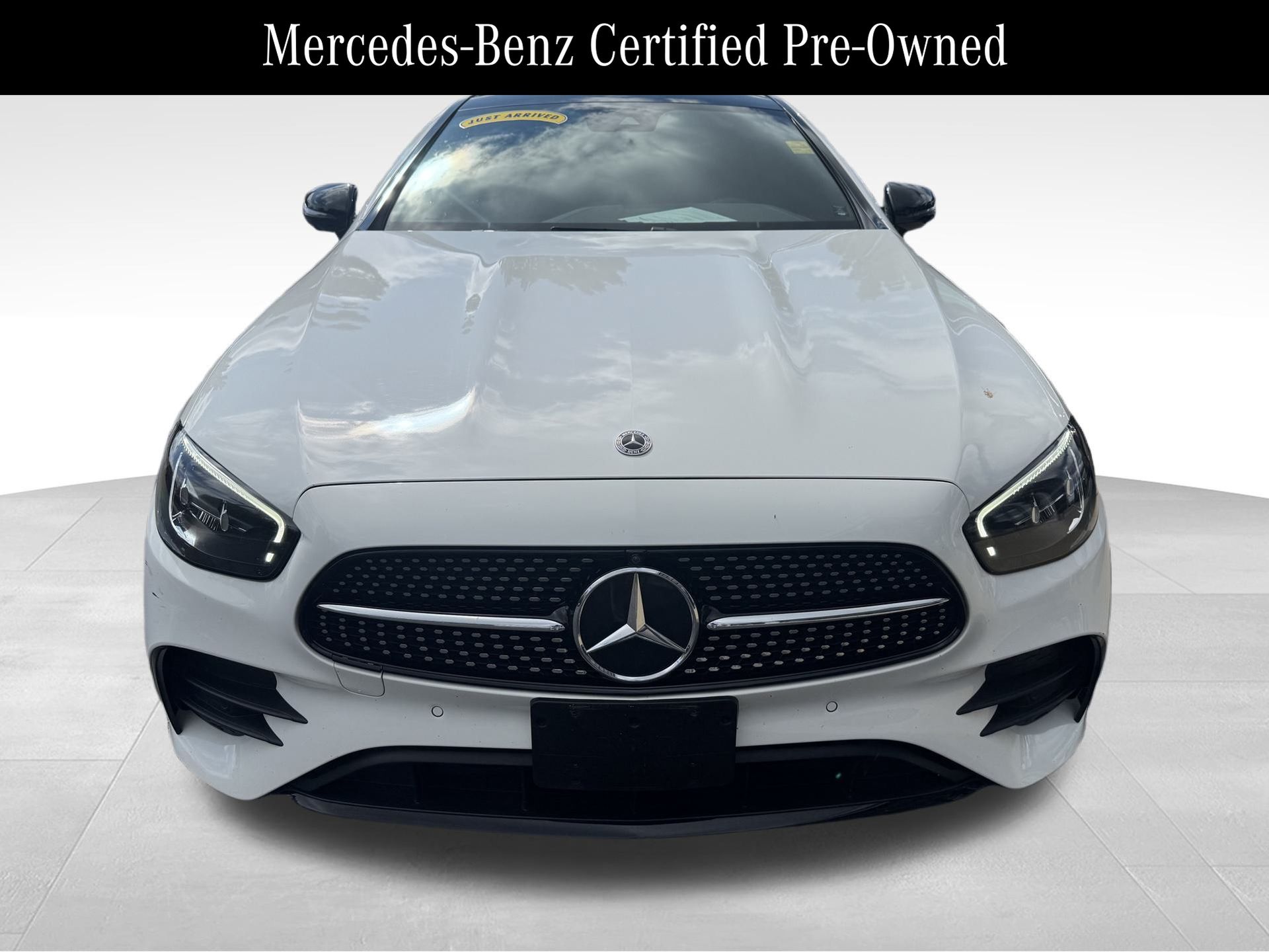 2022 Mercedes Benz E 450 Coupe photo 2