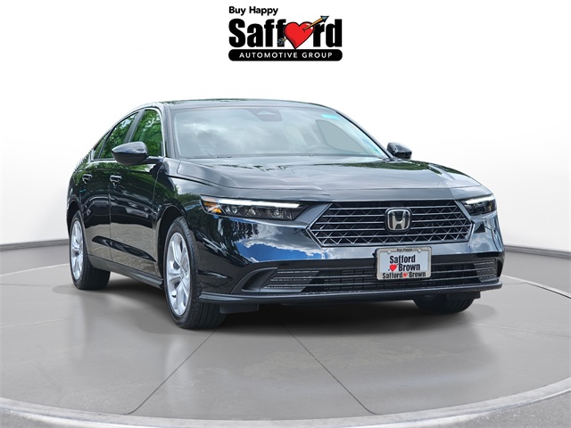 2025 Honda Accord LX's photo