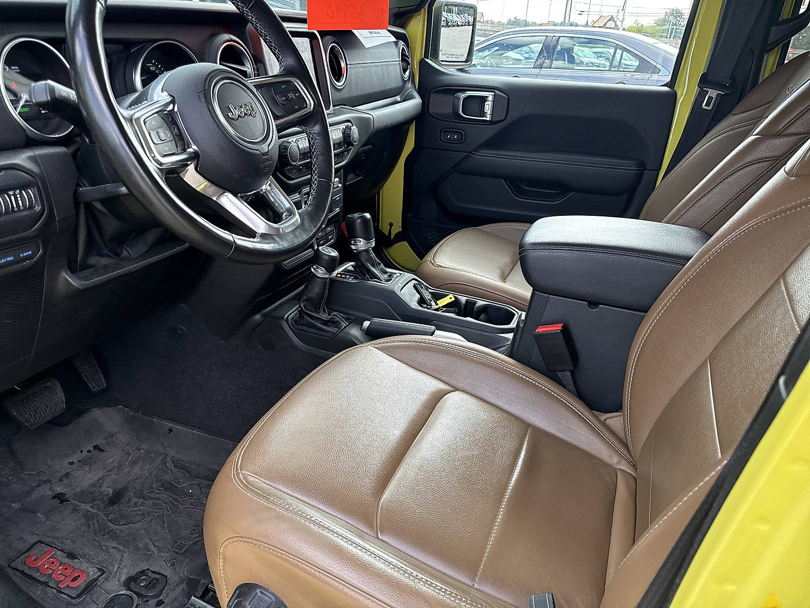 2022 Jeep Wrangler 4xe Unlimited Sahara photo 13