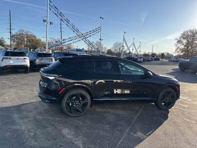 2026 Chevrolet Equinox EV 3RS photo 3