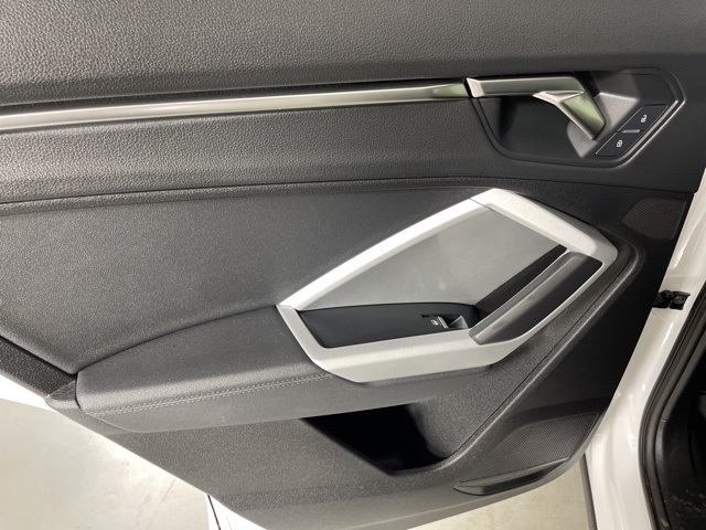 2024 Audi Q3 S line Premium photo 32