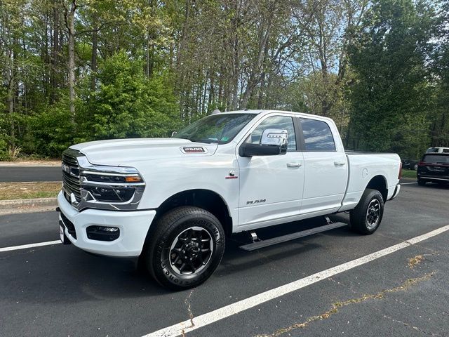 2025 Ram 2500 Laramie photo 8