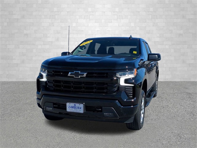 2024 Chevrolet Silverado 1500 RST photo 3