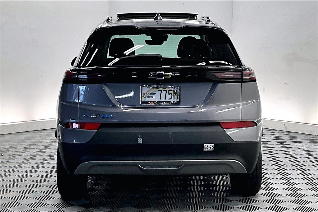 2022 Chevrolet Bolt EUV Premier photo 3