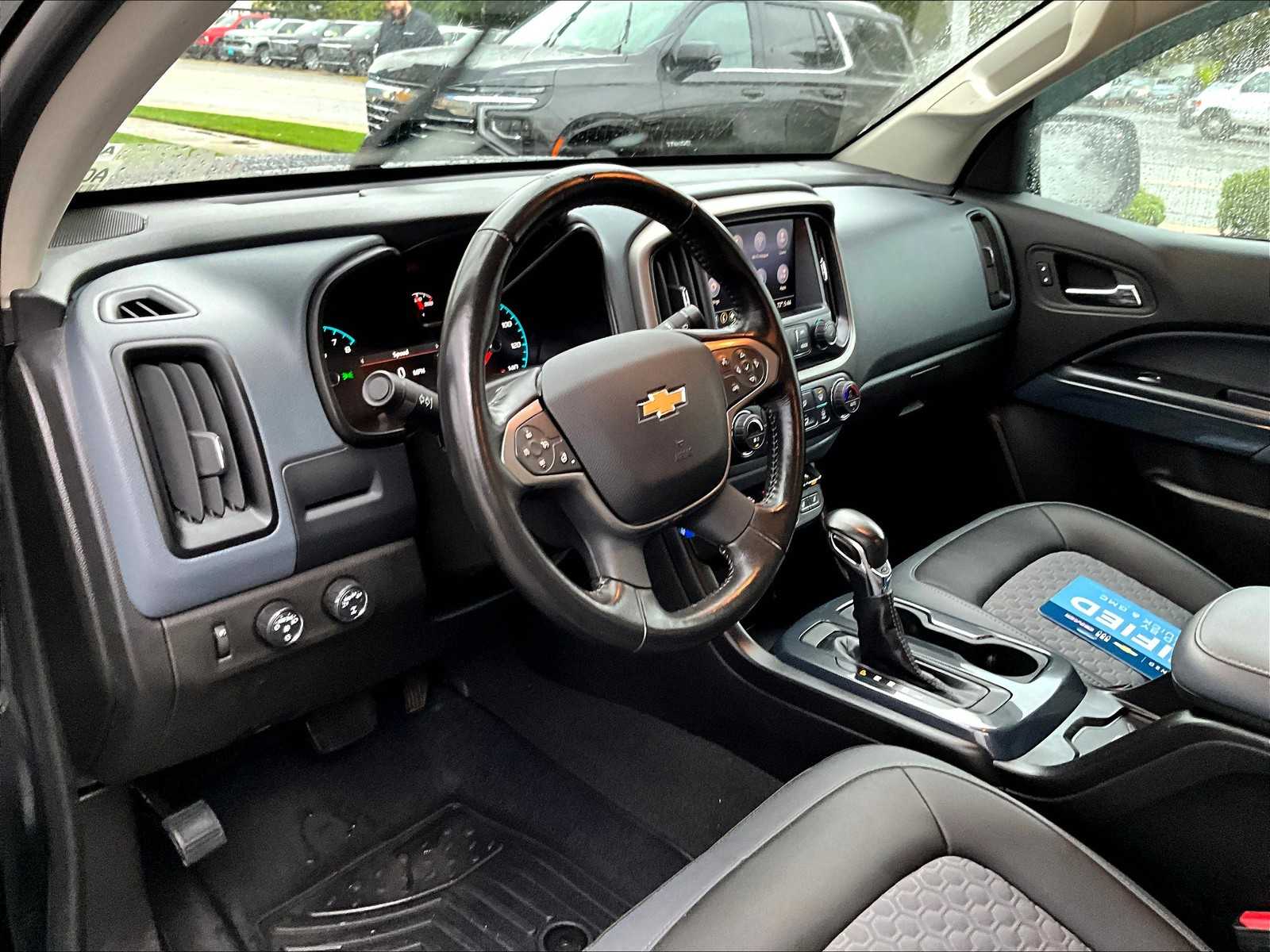 2022 Chevrolet Colorado Z71 photo 8