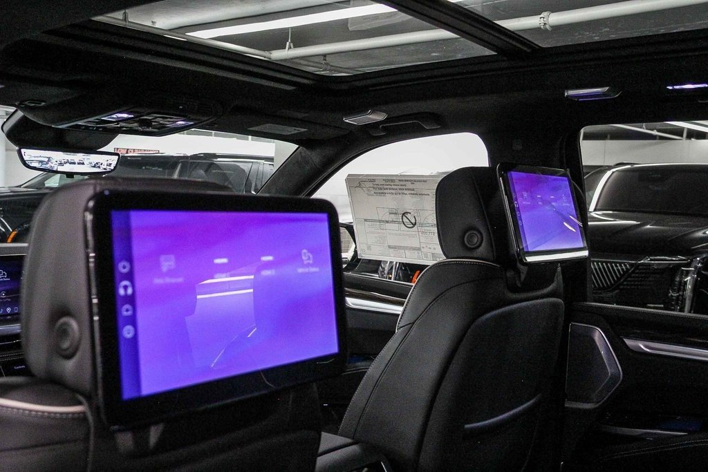 2026 Cadillac Escalade Platinum Sport photo 18