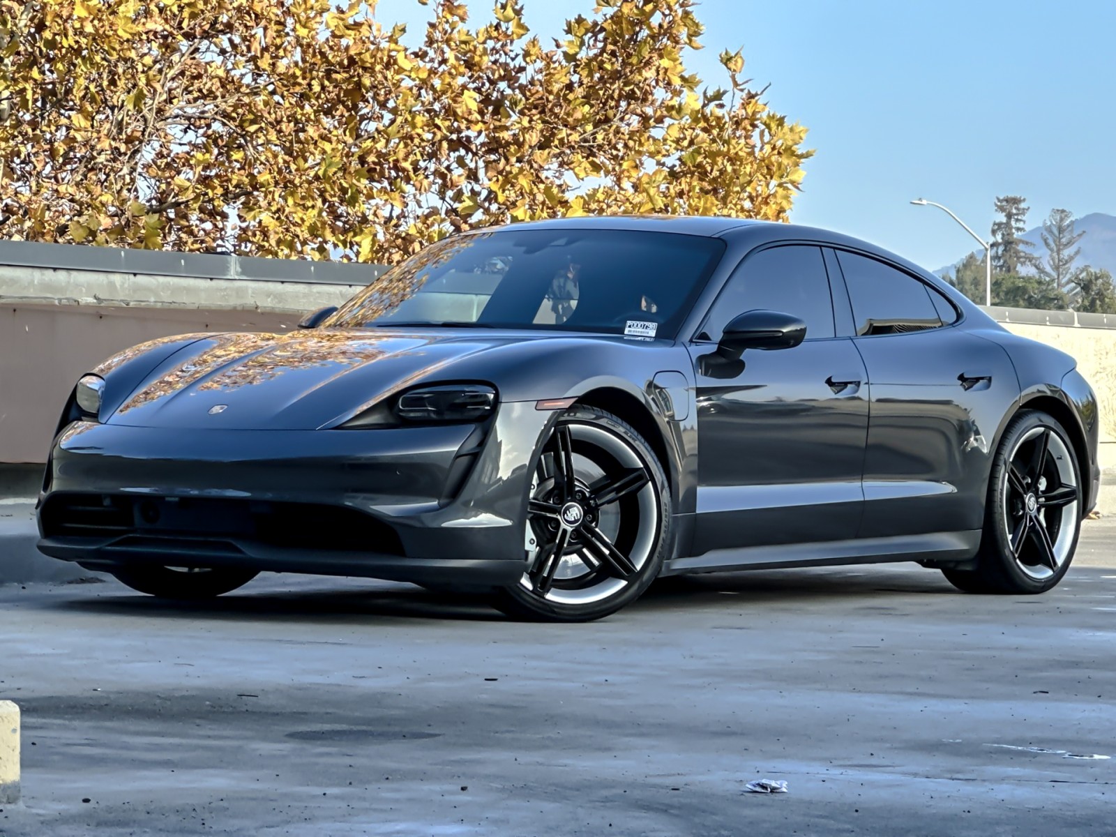 2022 Porsche Taycan Base