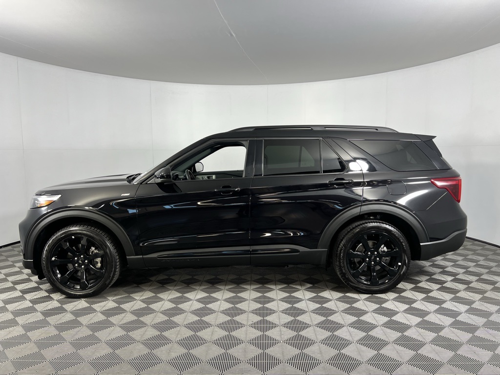 2024 Ford Explorer ST-Line photo 4