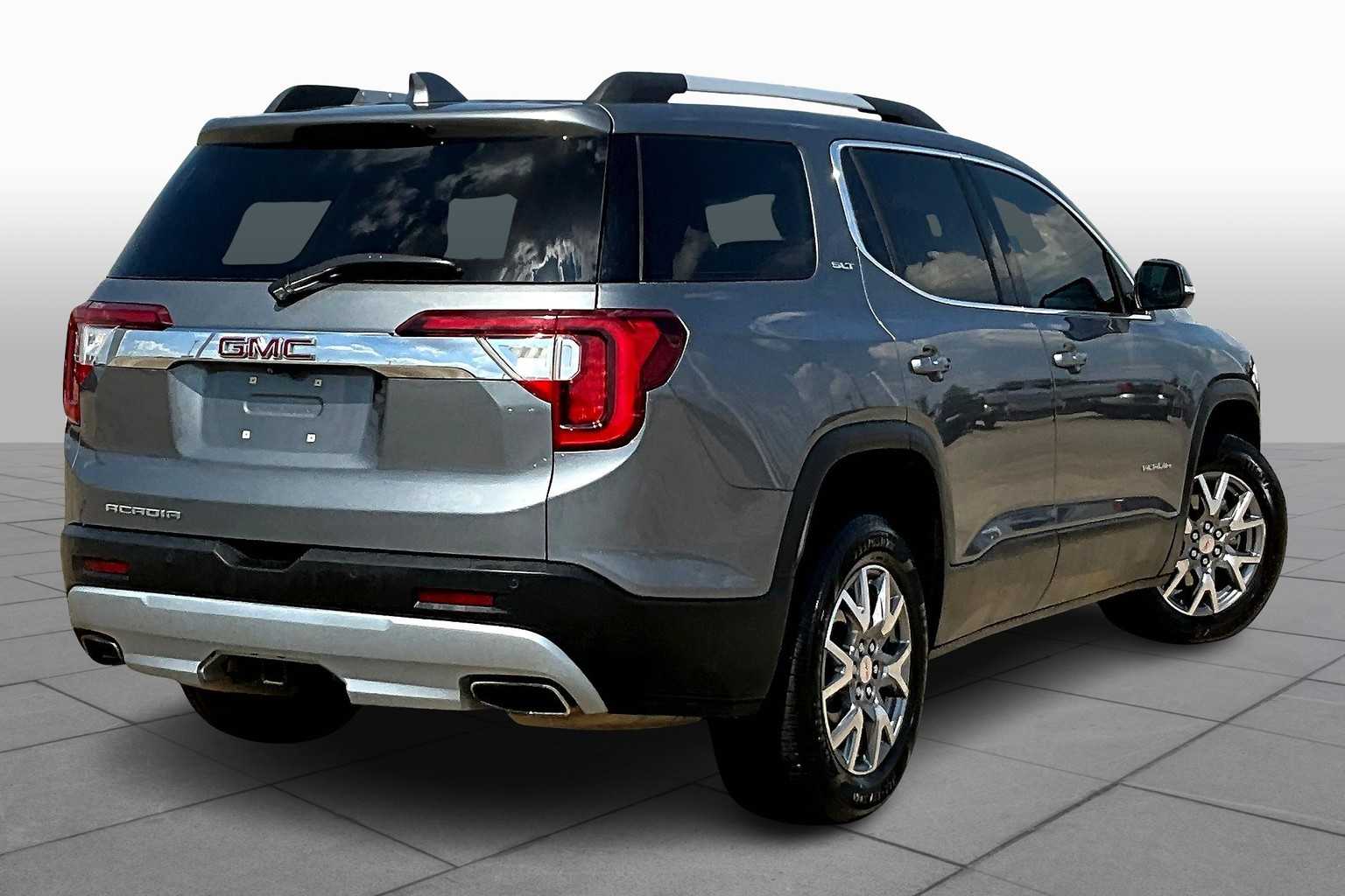 2022 Gmc Acadia SLT photo 12