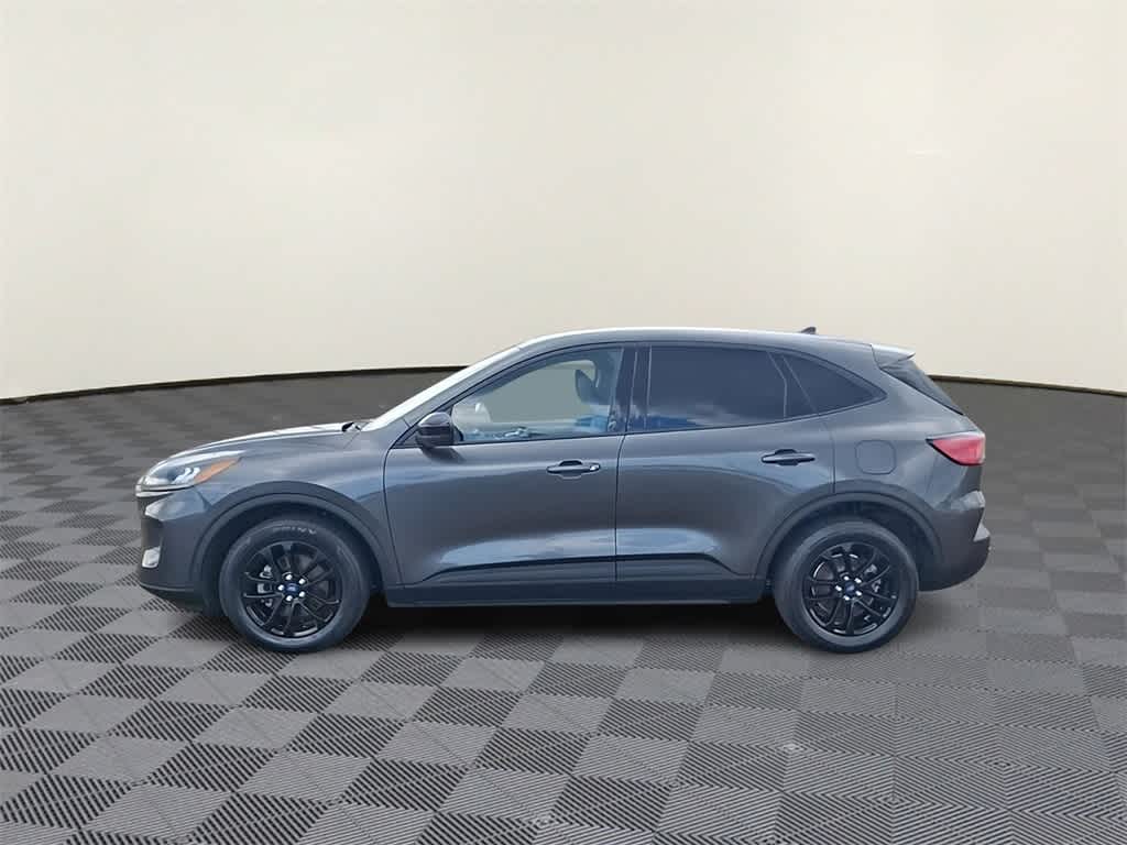 2020 Ford Escape SE Sport Hybrid photo 5
