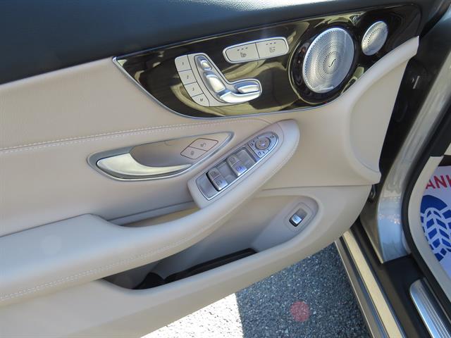 2022 Mercedes Benz C 300 4MATIC photo 8