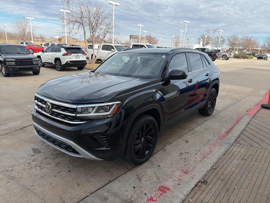 2022 Volkswagen Atlas Cross Sport SE w/Tech's photo
