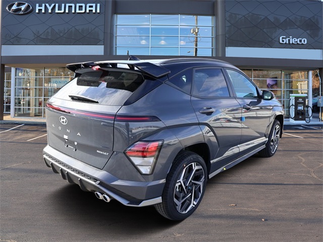 2024 Hyundai Kona N Line photo 2