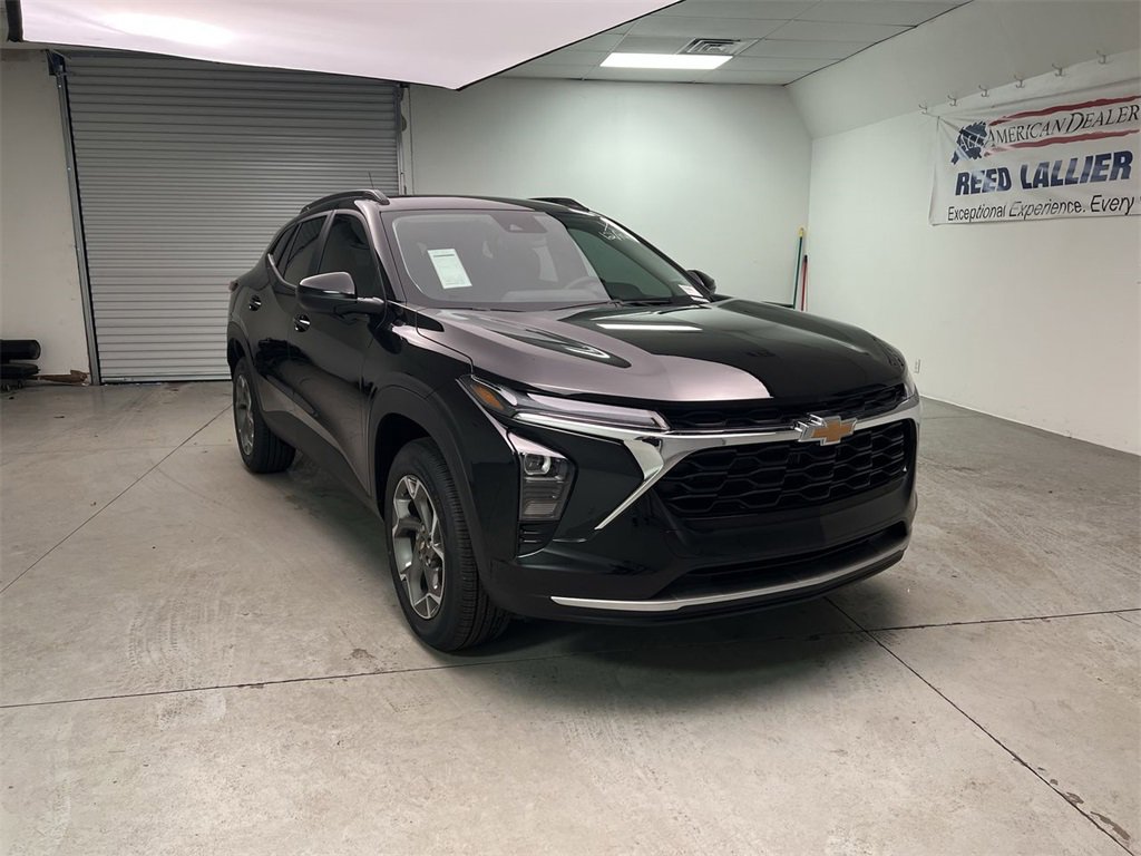 2026 Chevrolet Trax LT's photo