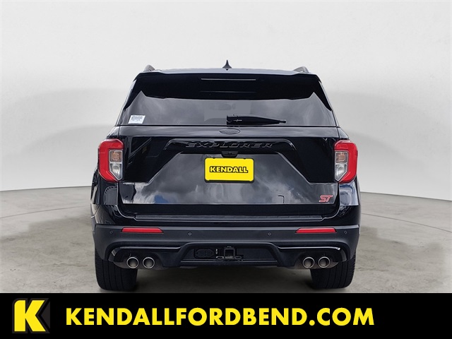 2022 Ford Explorer ST photo 3
