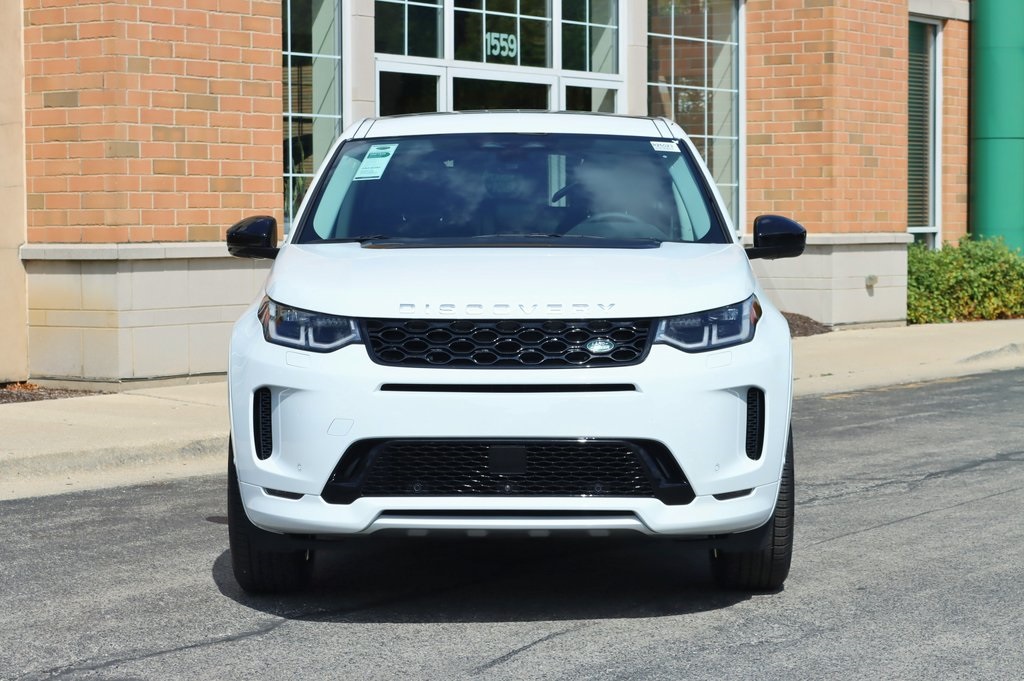 2025 Land Rover Discovery Sport S photo 2