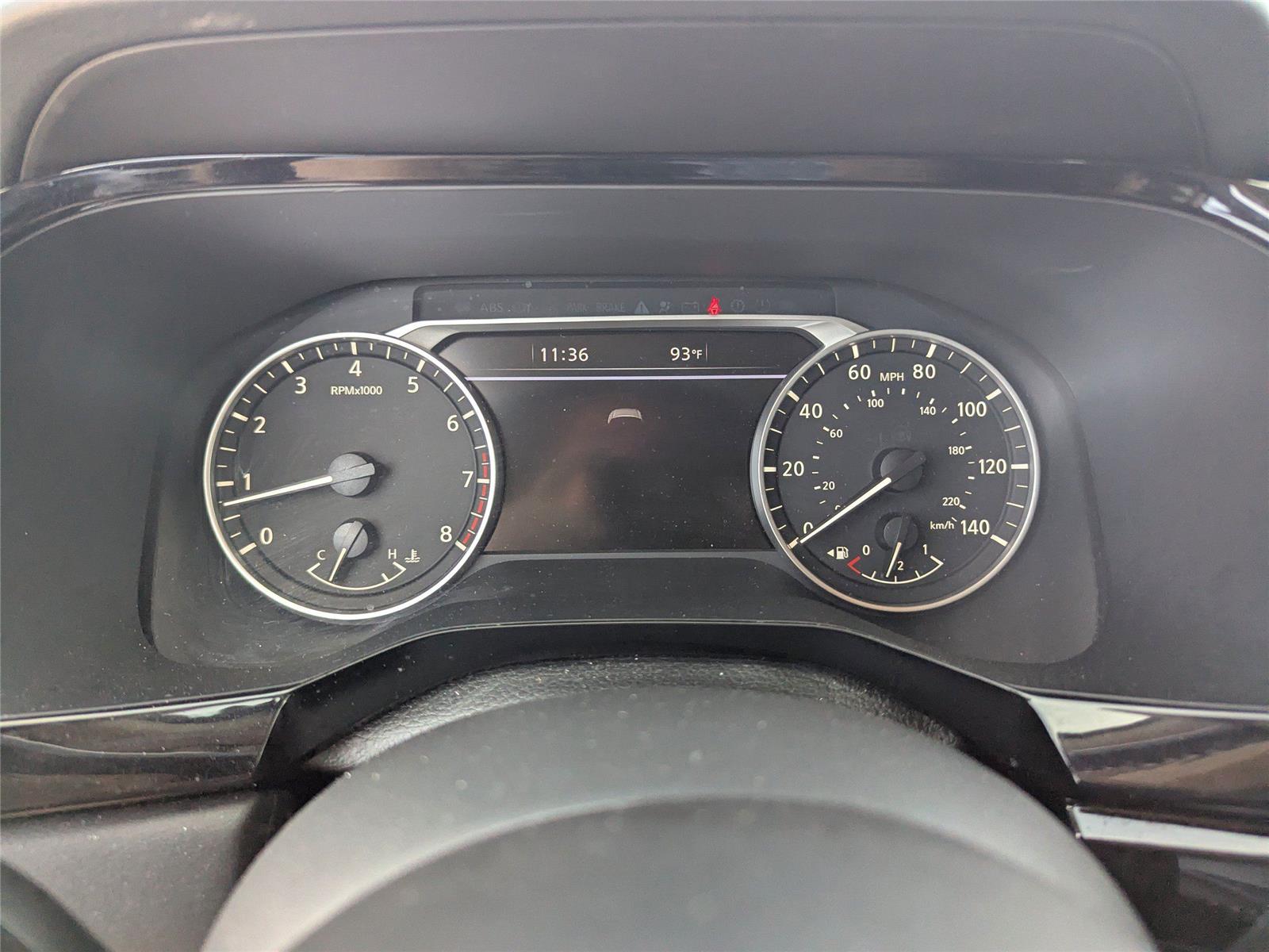 2023 Nissan Pathfinder SL photo 25