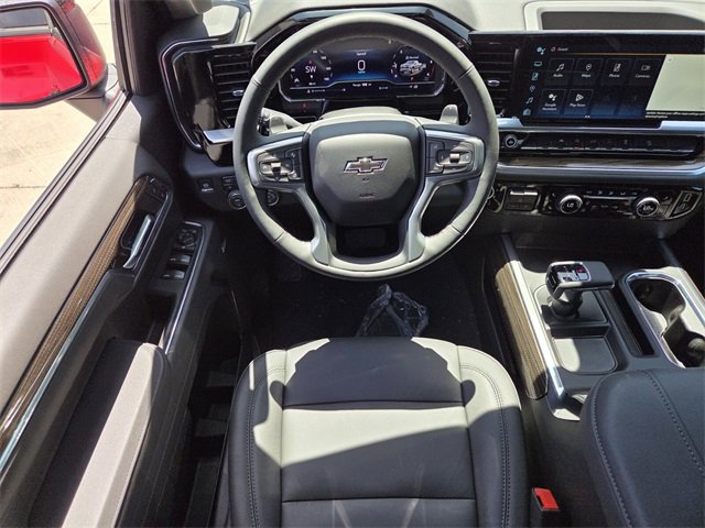 2025 Chevrolet Silverado 1500 RST photo 8
